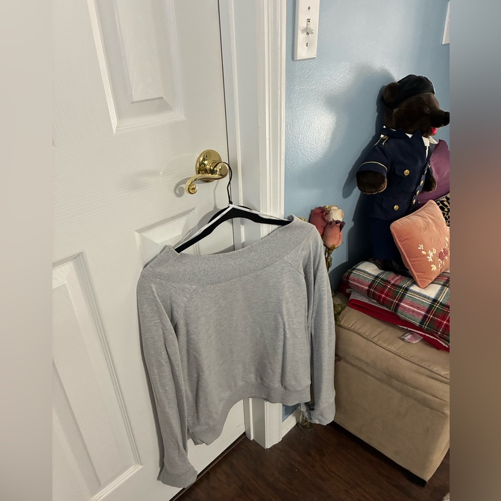 Lulu's Light Gray Ribbed Sweater